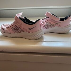 Nike toddler downshifter sneaker